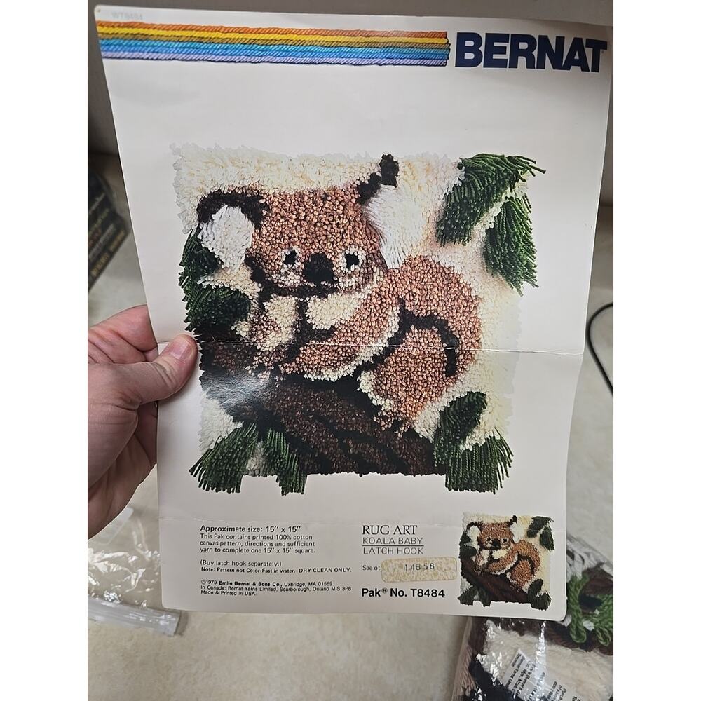 Vintage 1979 Bernat Koala Baby Latch Hook Kit Rug Art 15x15 Retro Wall Decor DIY - Picture 2 of 5